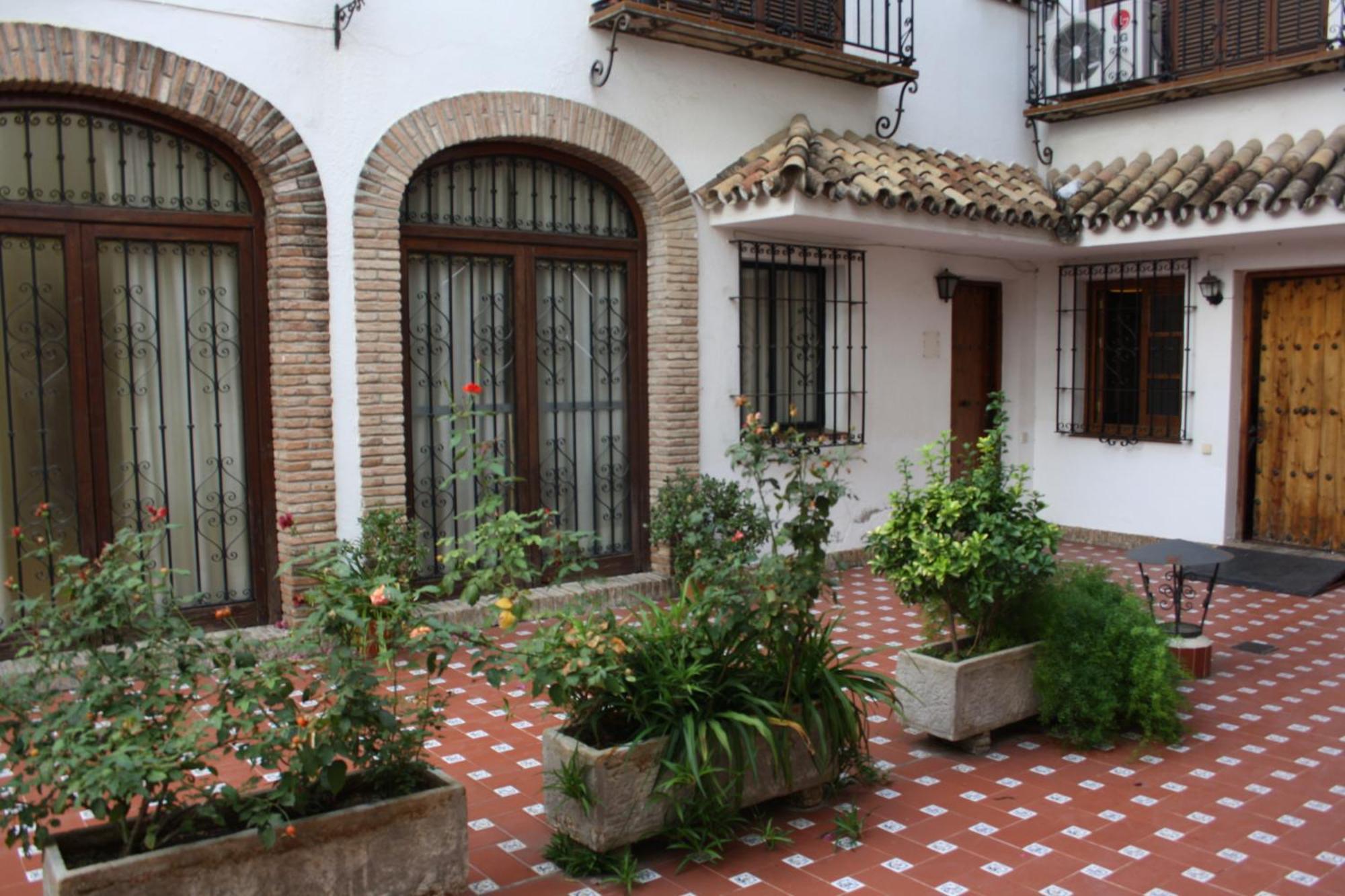 Estudios Suites Placentines — Photos 1